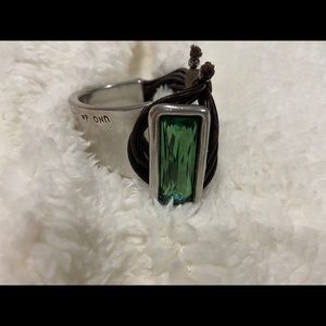 Uno de 50 sliver and green swarovski crystals